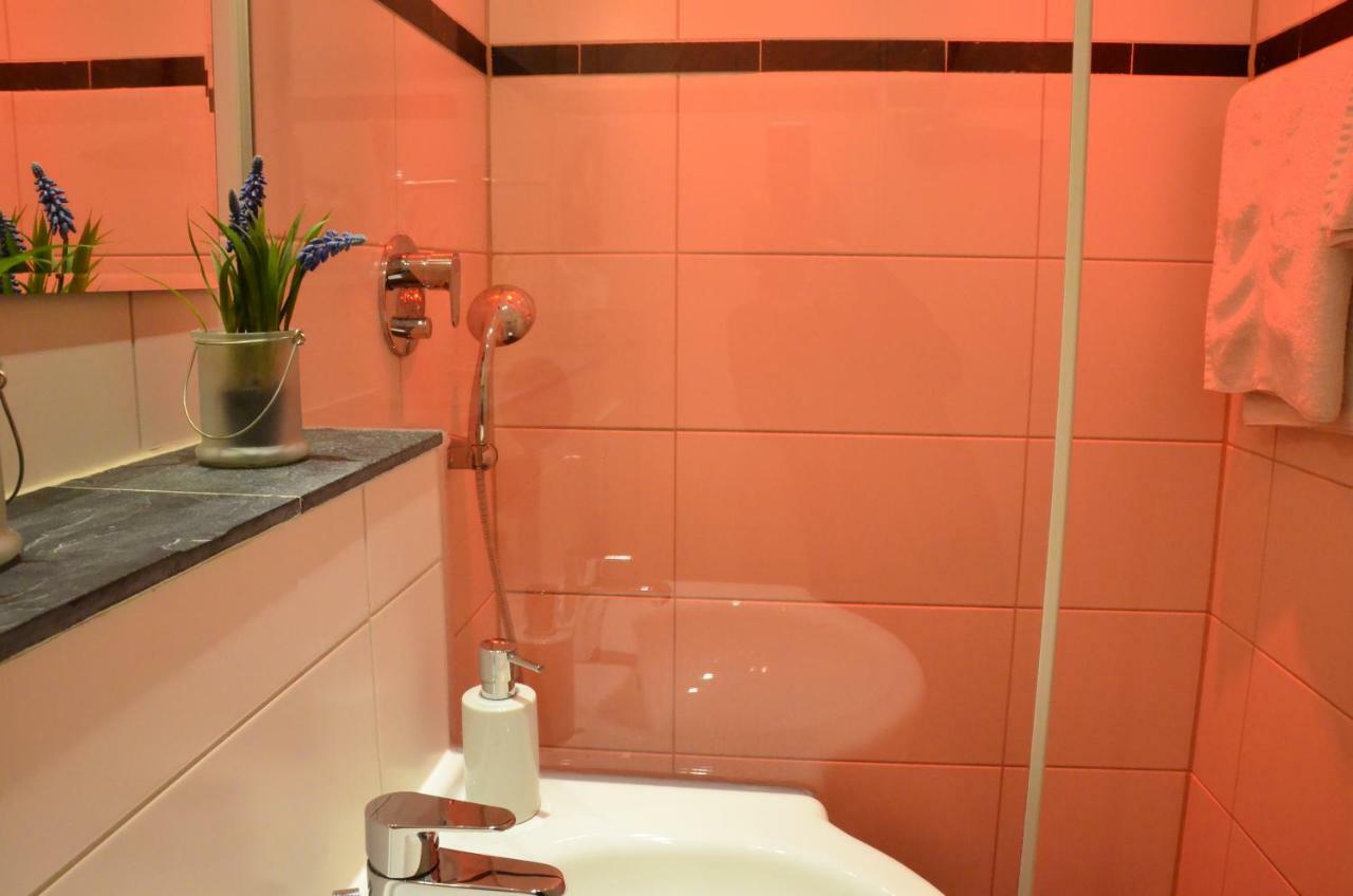 Appartement Zentral Gelegen - Stilvolles In Moabit Berlijn