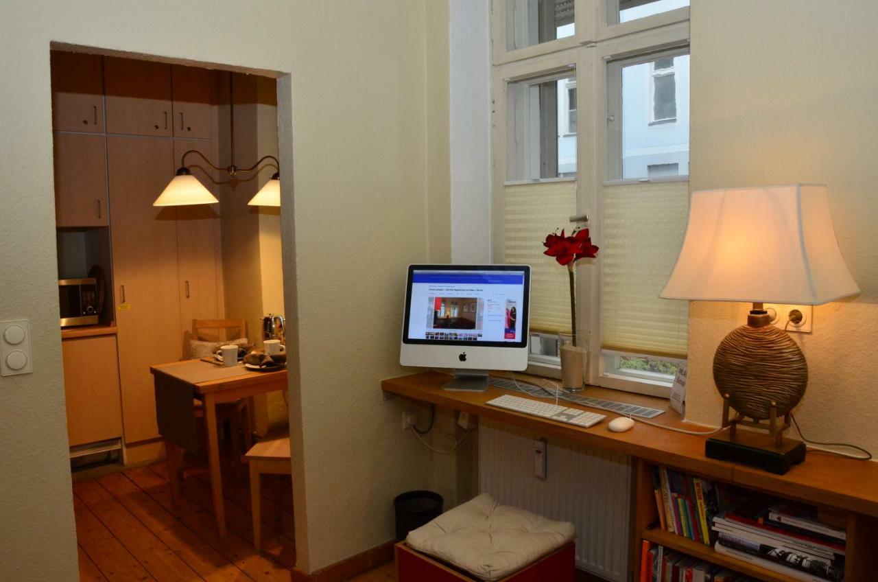 Zentral Gelegen - Stilvolles In Moabit Apartamento Berlim